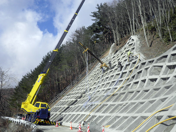 岩手県盛岡市の土木・法面工事 株式会社グリーン・ベネフィット/法面作業員（普通作業員）募集